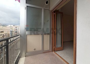 Balcone - Quadrilocale Via Benedetto Croce
 
18, Palermo - foto 71