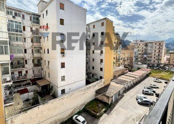 Edificio all\'aperto - Quadrilocale Via Benedetto Croce
 
18, Palermo - foto 5