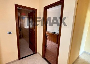 Hall / corridoio - Quadrilocale Via Benedetto Croce
 
18, Palermo - foto 6
