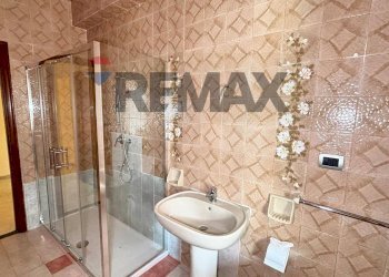 Bagno - Quadrilocale Via Benedetto Croce
 
18, Palermo - foto 17