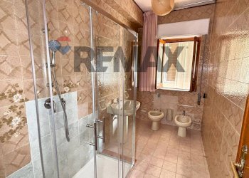 Bagno - Quadrilocale Via Benedetto Croce
 
18, Palermo - foto 28