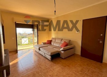 Soggiorno - Appartamento Via Bologna
 
1, Carini - foto 8