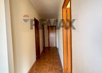 Hall / corridoio - Appartamento Via Bologna
 
1, Carini - foto 30