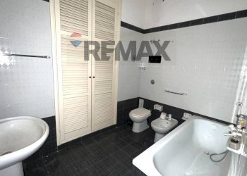 Bagno - Independent house VIA SALVATORE BADALAMENTI
 
37, Cinisi - photo 23