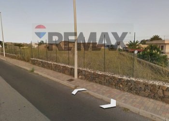 Edificio all\'aperto - Trilocale Via Kazen
 
snc, Pantelleria - foto 15