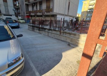 Edificio all\'aperto - Box Via Daniele Petrera
 
49, Bari - photo 4