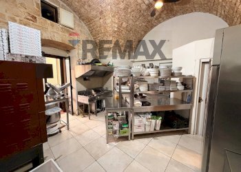 Dispensa di stoccaggio - Attività Commerciale Via Roma
 
78, Cisternino - foto 17