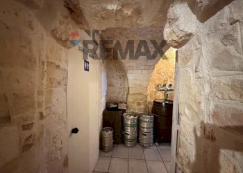 Cantina - Attività Commerciale Via Roma
 
78, Cisternino - foto 31