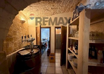 Cantina - Attività Commerciale Via Roma
 
78, Cisternino - foto 35