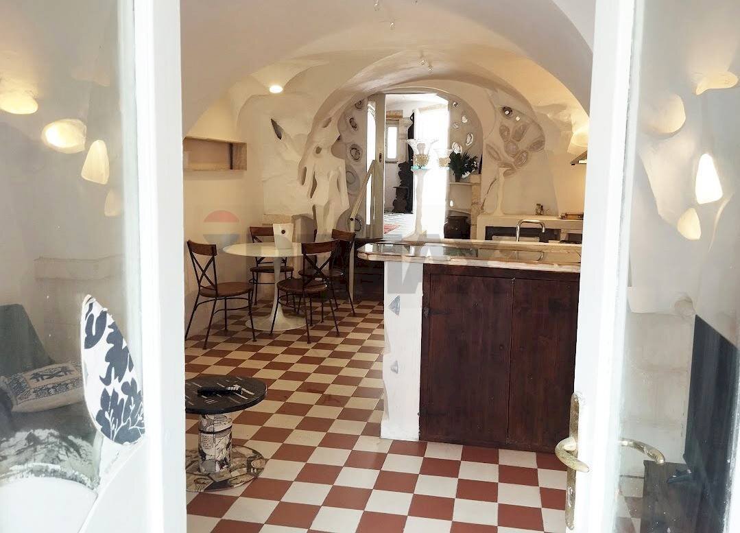 Cucina - Trilocale Sassari - foto 2