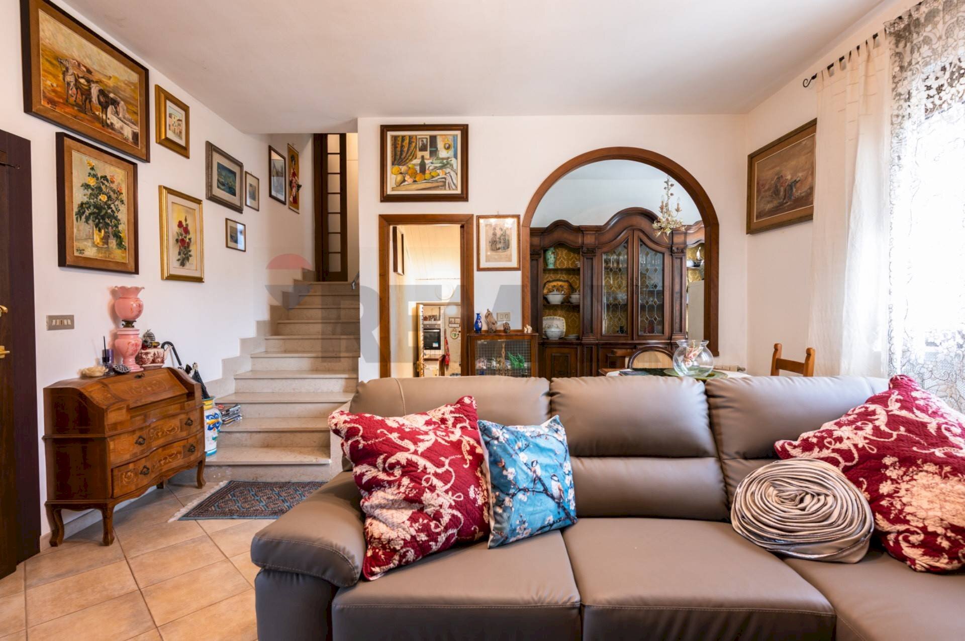 Soggiorno - Villa Largo Crabulazzi
 
snc, Sassari - foto 3