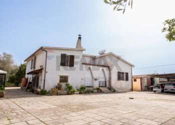 Casa all\'aperto - Villa Largo Crabulazzi
 
snc, Sassari - foto 1