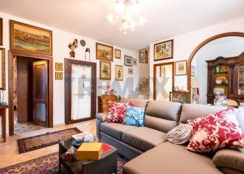 Soggiorno - Villa Largo Crabulazzi
 
snc, Sassari - foto 4