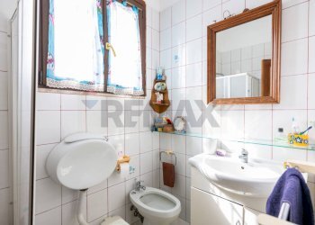 Bagno - Villa Largo Crabulazzi
 
snc, Sassari - foto 35