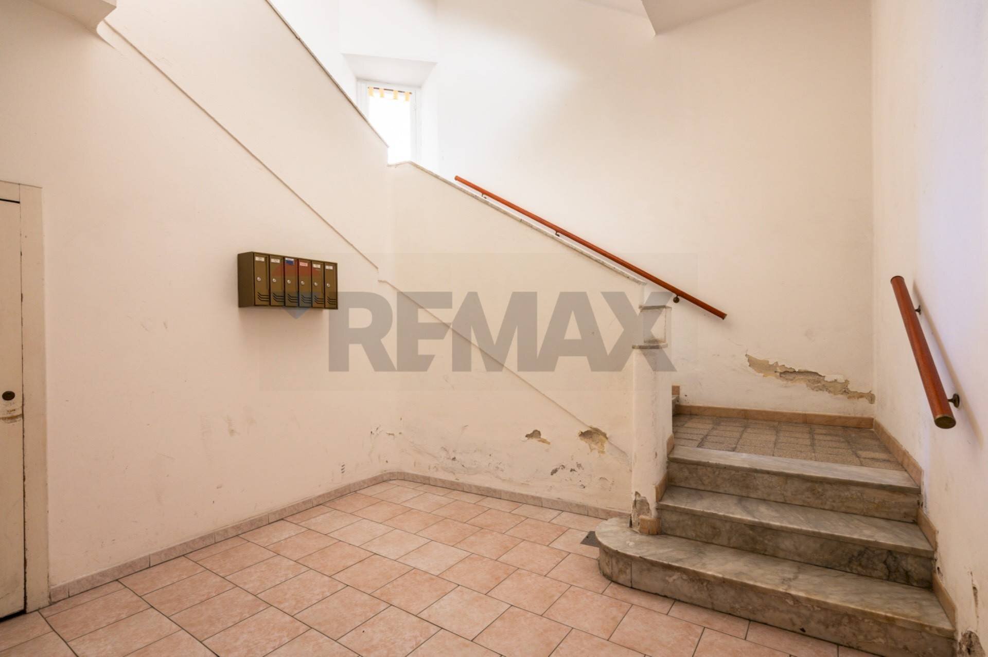 Scale - Trilocale Corso Giovanni Pascoli
 
2, Sassari - foto 2