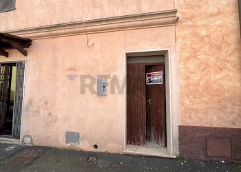 Edificio all\'aperto - Semi-detached house Via Regina Elena
 
12, Codrongianos - photo 3