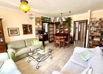 Sala da pranzo - Appartamento Via Ugo La Malfa
 
46, Sassari - foto 14