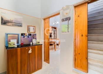 Foto 11 - Villa Via Trimoggia
 
10, Andria - photo 11