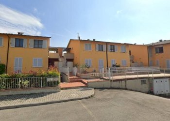 Foto 1 - Three-room apartment Via Fratelli Bandiera, Colle di Val d'Elsa - photo 1