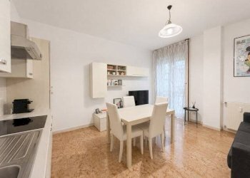 Foto 2 - Bilocale Via Cairoli
 
20, Varese - foto 2