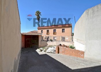 Cortile - Casa semi indipendente Via Repubblica
 
8, Serdiana - foto 8