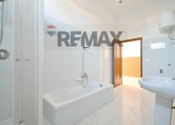 Bagno - Casa semi indipendente Via Repubblica
 
8, Serdiana - foto 24
