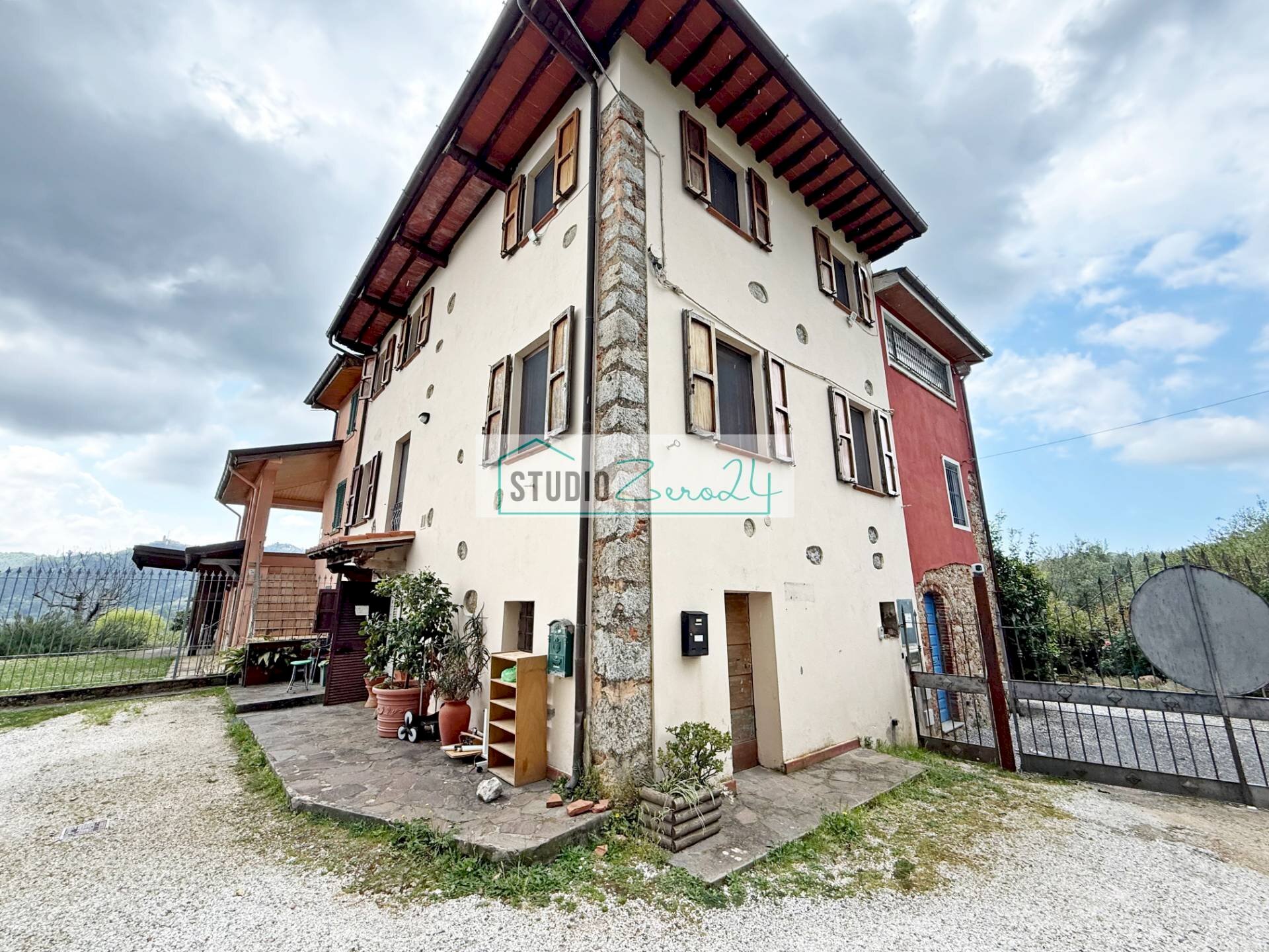 Foto 1 - Casa semi indipendente Via Colli Di Versona
 
40, Camaiore - foto 1