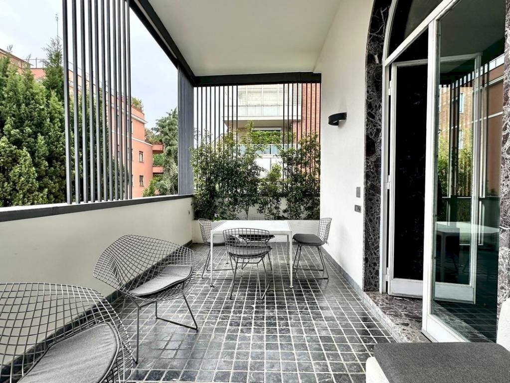 Balcone - Appartamento via dei Monti Parioli, 2, Roma - foto 3