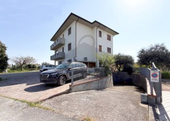 Facciata - Appartamento via dei Vigneti, 338, Verucchio - foto 29