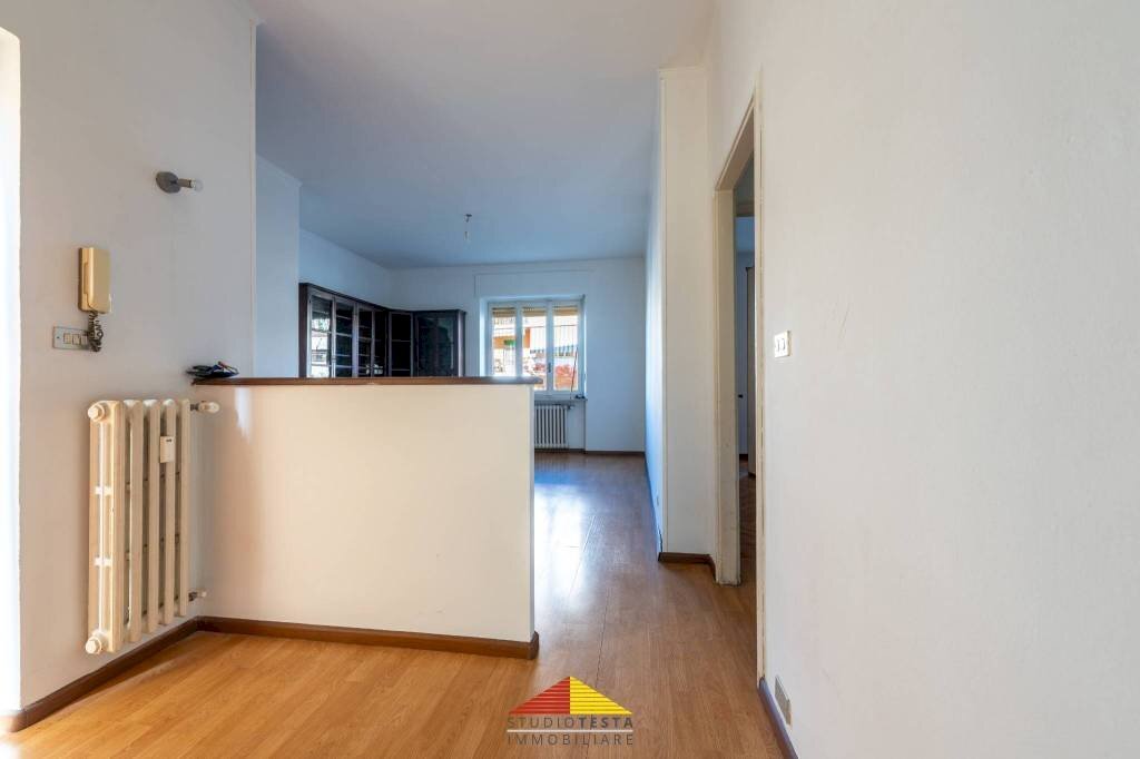 Ingresso - Quadrilocale via Giovanni Battista Bodoni, 56/C, Saluzzo - foto 2