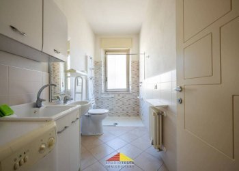 Bagno - Quadrilocale via Giovanni Battista Bodoni, 56/C, Saluzzo - foto 6