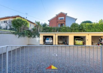 Posto macchina - Quadrilocale via Giovanni Battista Bodoni, 56/C, Saluzzo - foto 17