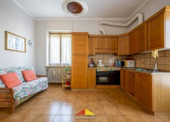 Cucina - Trilocale via Mario Mortara, 4, Saluzzo - foto 7