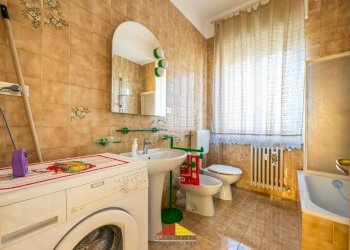 Bagno - Trilocale via Mario Mortara, 4, Saluzzo - foto 12