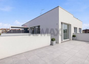 Terrazza - Attico Via Don A.Lazzati, Bernareggio - foto 1