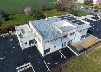 Casa all\'aperto - Appartamento Via Don Lazzati, Bernareggio - foto 10