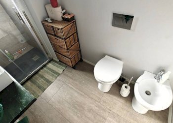 Bagno - Quadrilocale via Cristoforo Colombo, 19, Torino (zona Crocetta) - foto 11