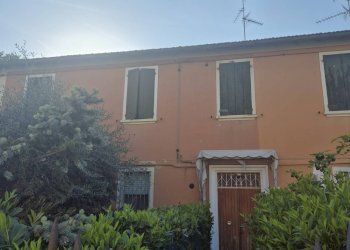 Foto 3 - Villa a Schiera Via del Lavoro
 
11, Molinella - foto 3