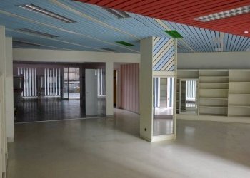 Interno non residenziale - Shop via Gian Pietro Puricelli, 3, Gallarate - photo 4