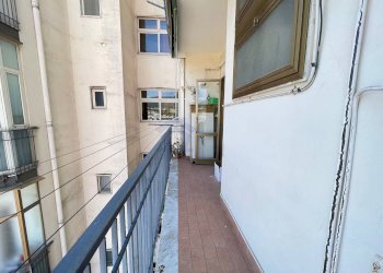 Foto 11 - Four-room apartment via vesuvio, Torre Annunziata - photo 11