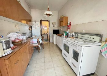 Foto 12 - Four-room apartment via vesuvio, Torre Annunziata - photo 12