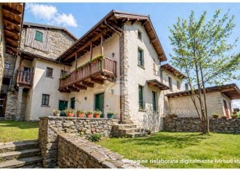 Facciata - Casa indipendente piazza San Donnino, 2, Valle Cannobina - foto 1