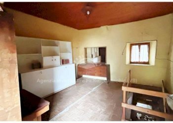 Camera da letto - Casa indipendente piazza San Donnino, 2, Valle Cannobina - foto 9