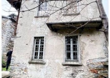 Facciata - Casa indipendente piazza San Donnino, 2, Valle Cannobina - foto 24