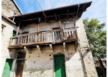 Facciata - Casa indipendente piazza San Donnino, 2, Valle Cannobina - foto 34