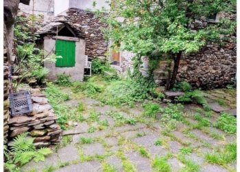 Giardino - Casa indipendente piazza San Donnino, 2, Valle Cannobina - foto 40