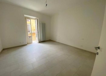 Camera da letto - Four-room apartment via Lucia Deninotta, 2, Mondovì - photo 5