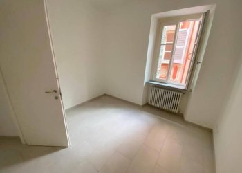 Camera da letto - Four-room apartment via Lucia Deninotta, 2, Mondovì - photo 7