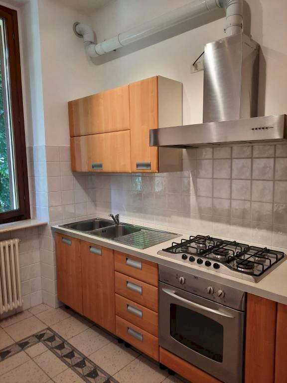 Cucina - Appartamento via Clemente Bondi, 16, Parma (zona San Lazzaro) - foto 3