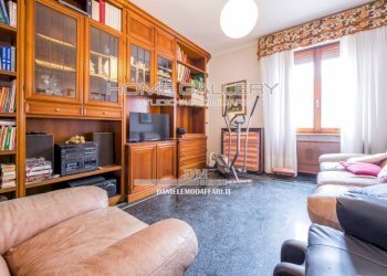 Camera da letto - Quadrilocale via Luigi Arnaldo Vassallo, Genova (zona Albaro) - foto 12